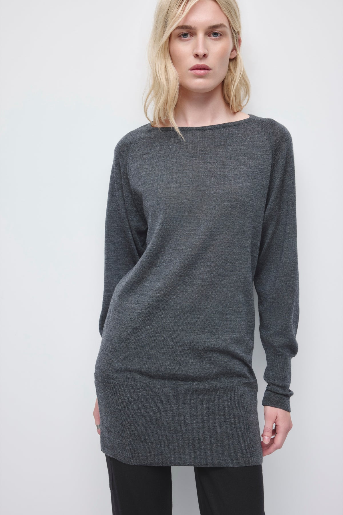 Women's Mona Merino Dolman Sweater in Charcoal Melange