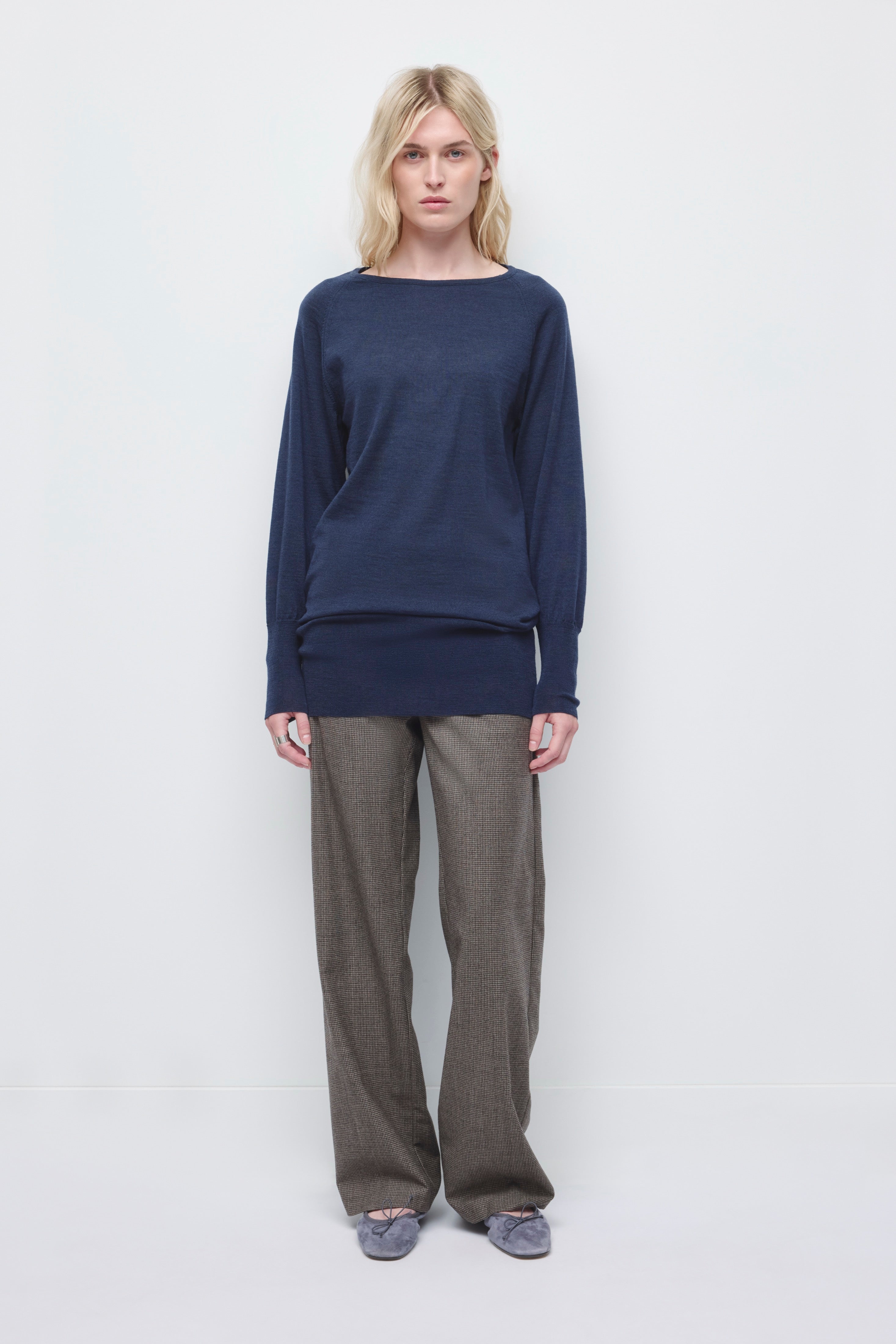 Women's Mona Merino Dolman Sweater in Deep Ocean Melange