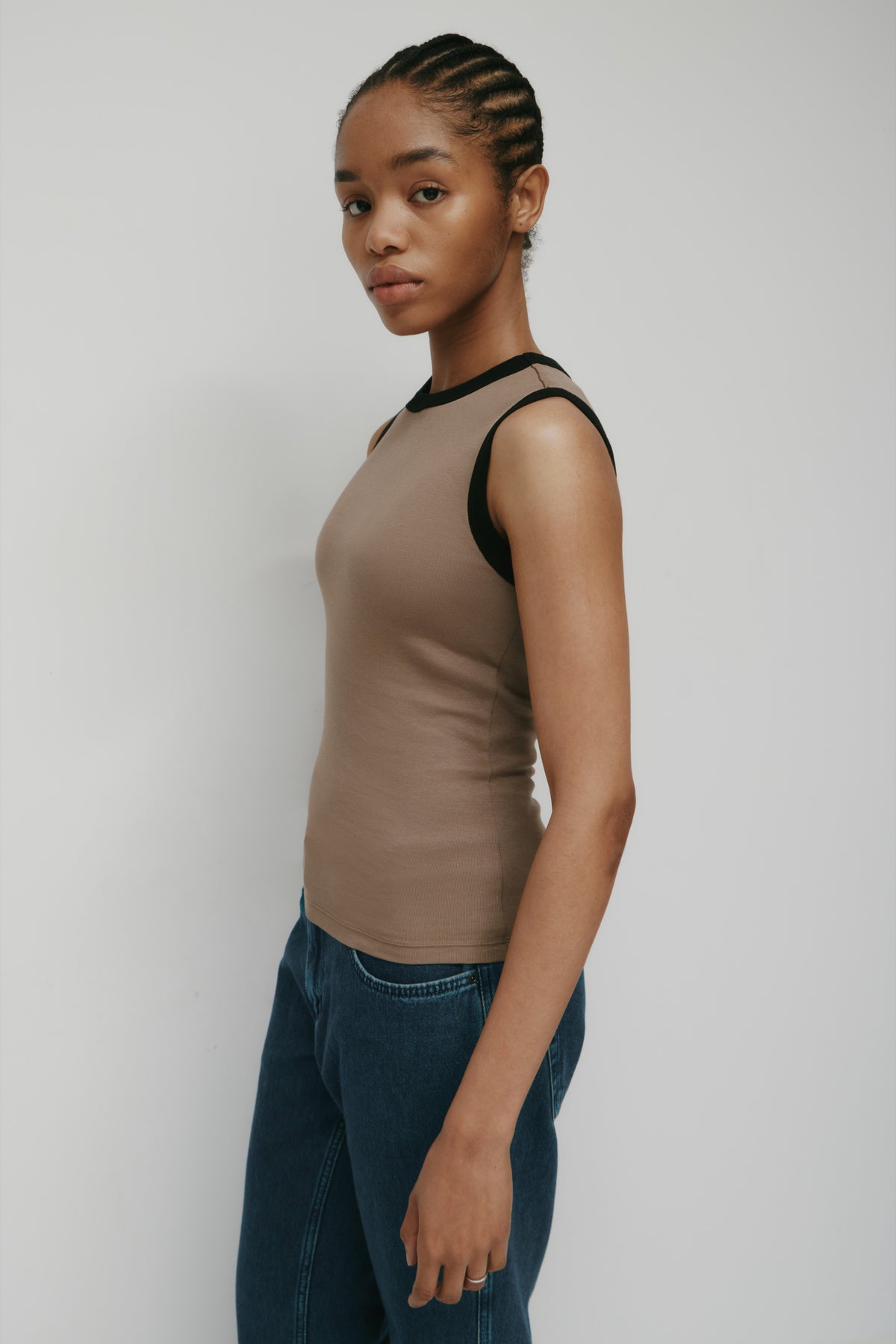Débardeur musclé pour femmes en taupe/Noir