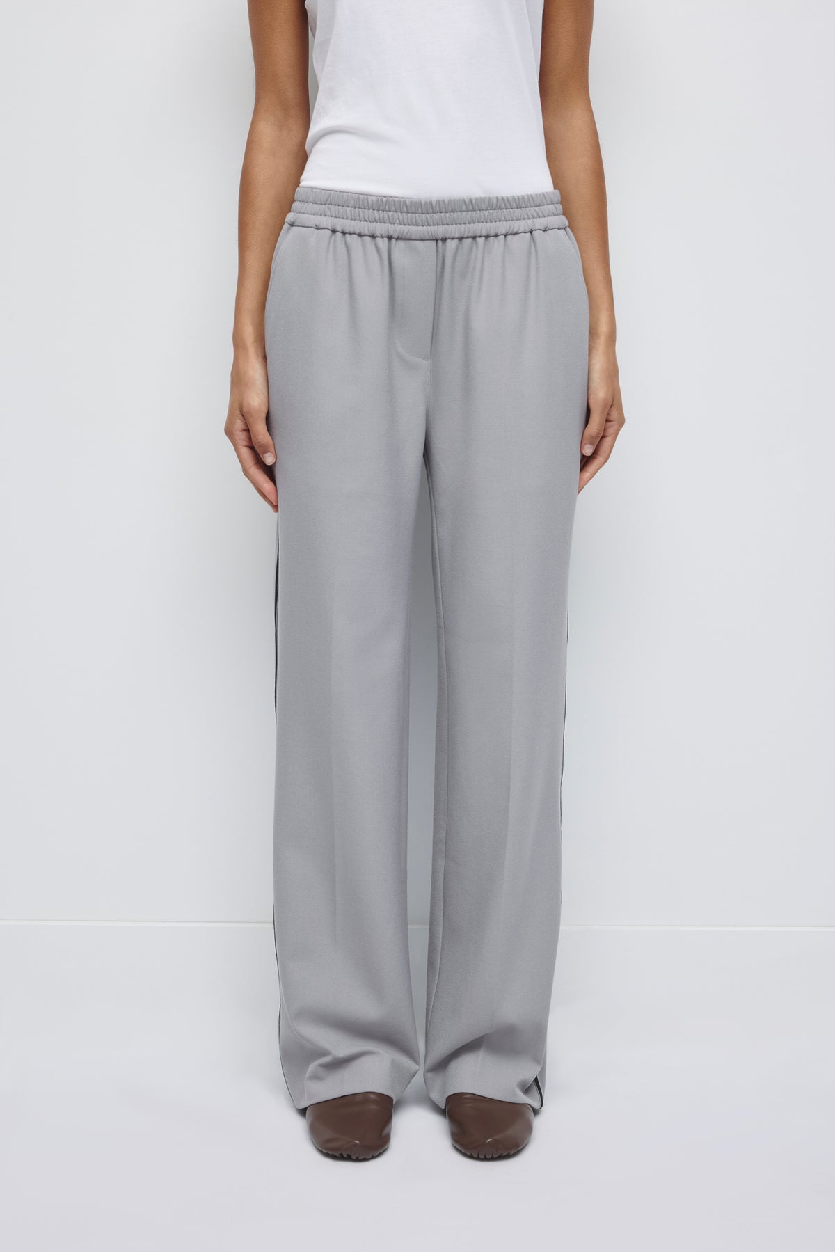 Women's Nada Track Pant in Gypsum