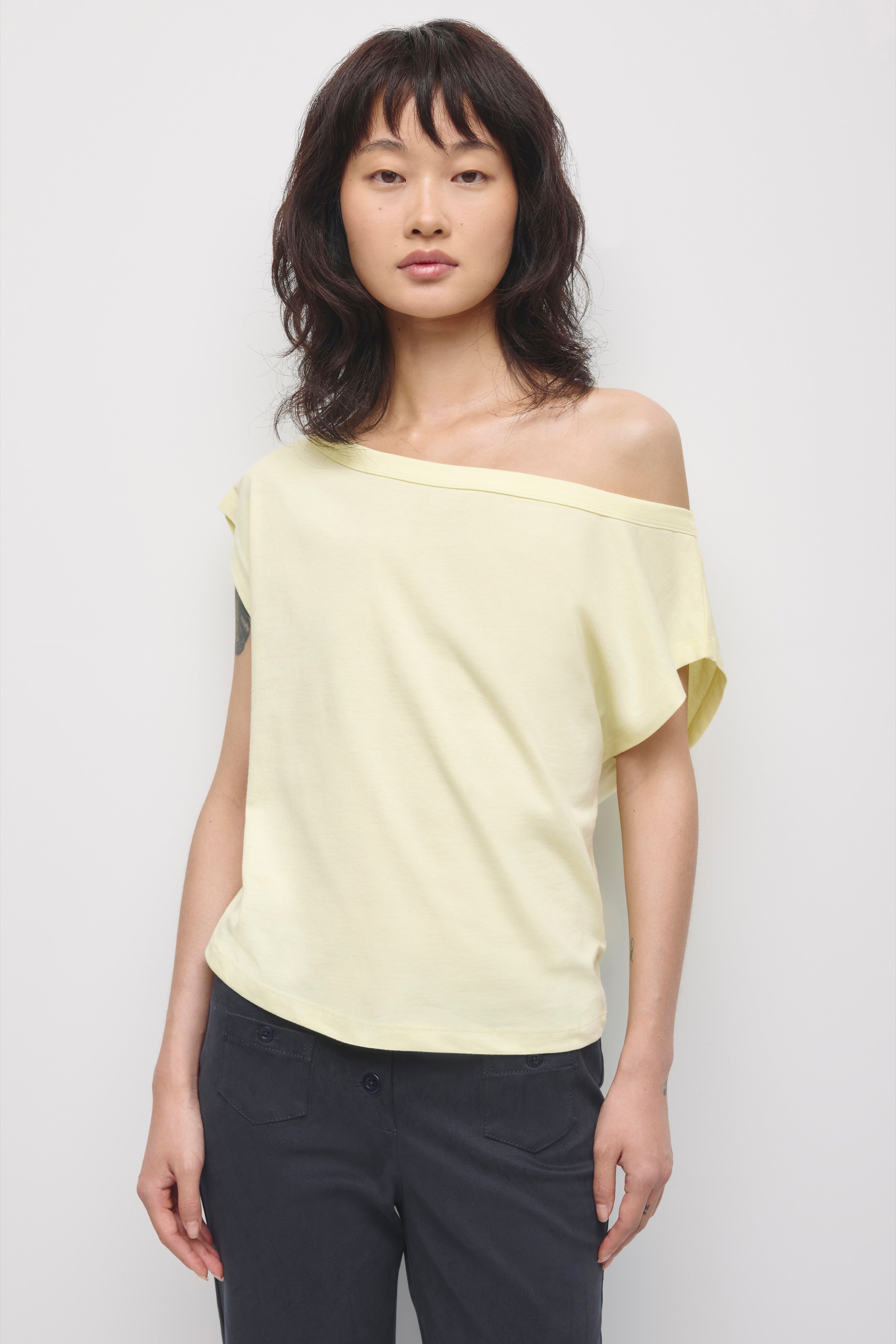 Women's Off Shoulder Tee in Sorbet