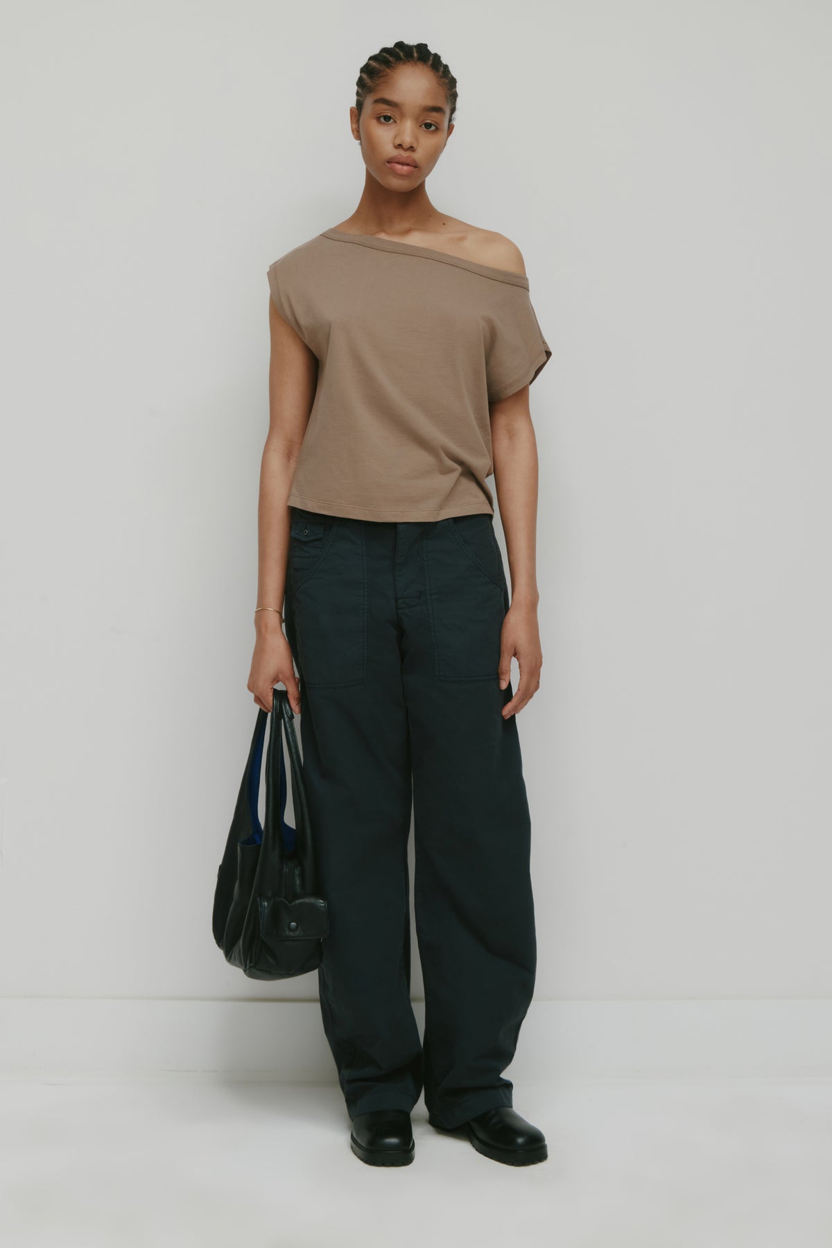 Women's Off Shoulder Tee in Taupe