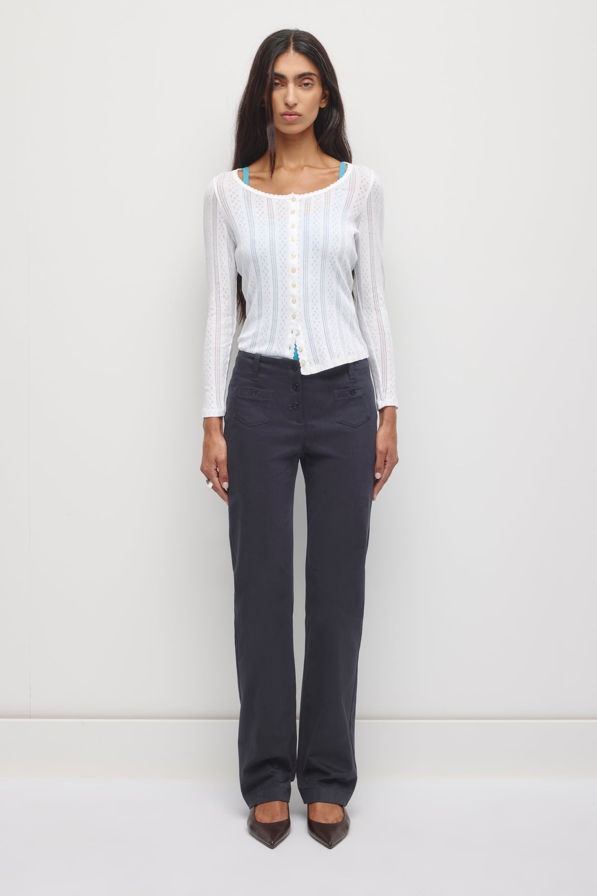 Model is 5’8” and is wearing a size 4.