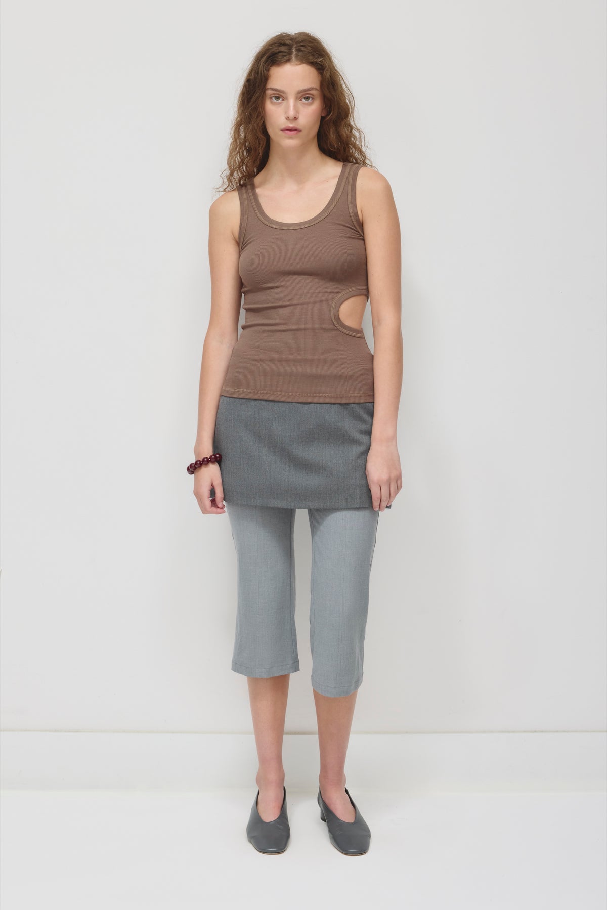 Women's Side Cutout Tank in Bark