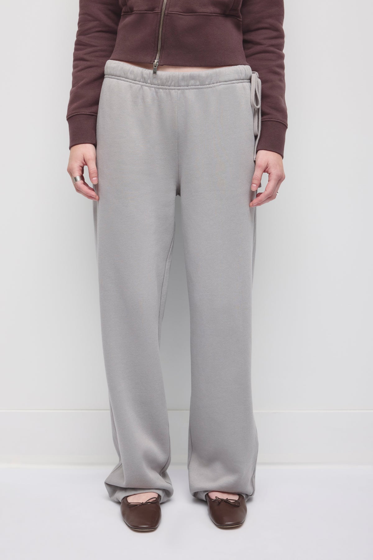 Women's Side Tie Sweatpant in Gypsum