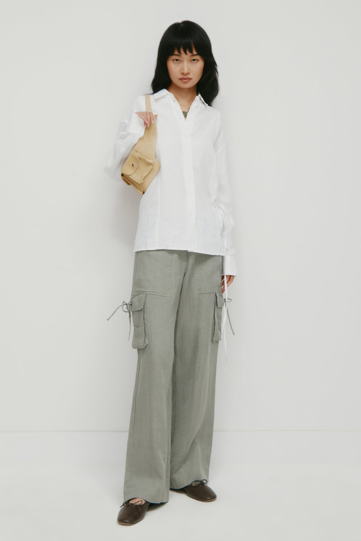 Model is 5’9” and is wearing a size 4.