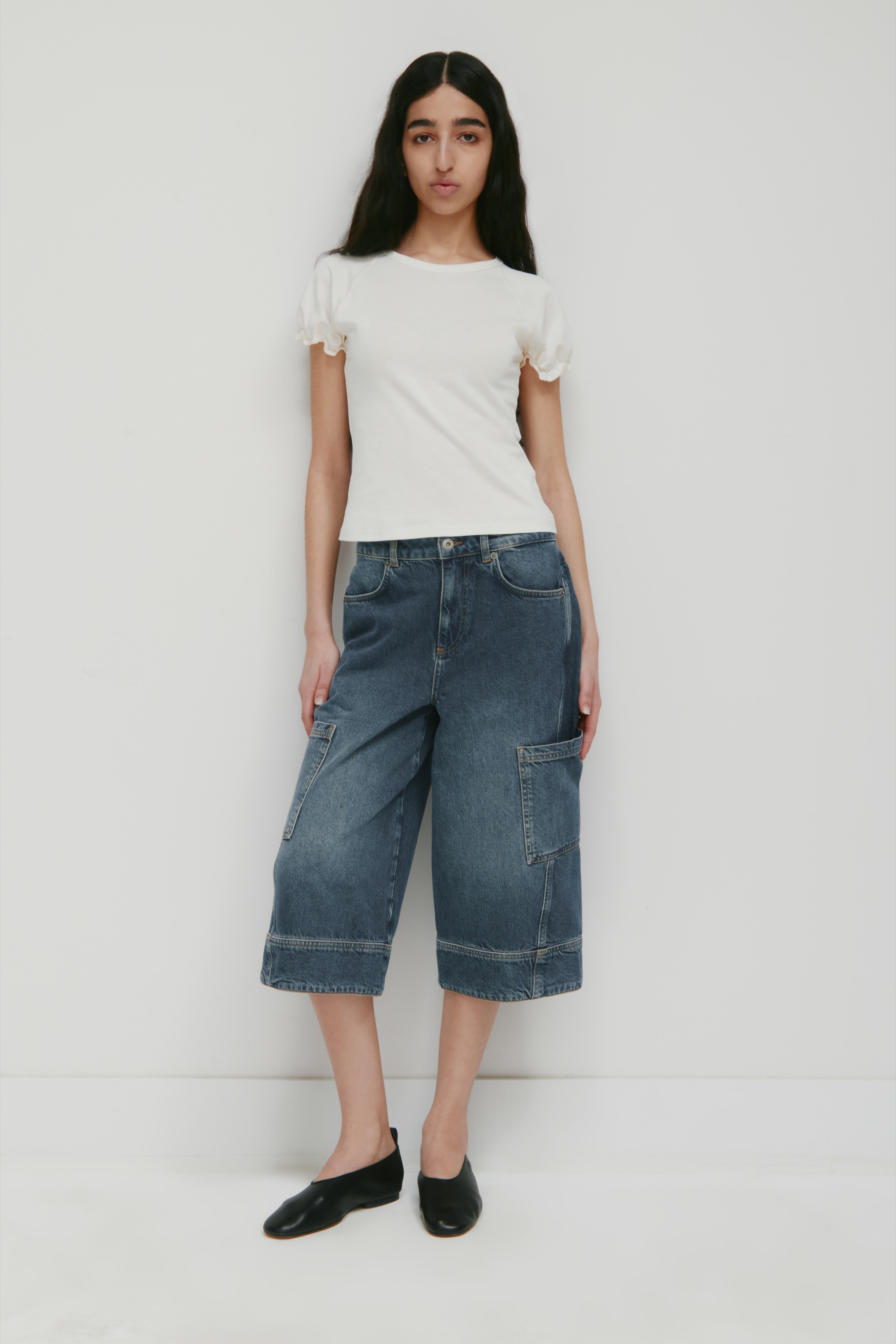 Women's Twisted Seam Long Denim Short in Vintage Wash