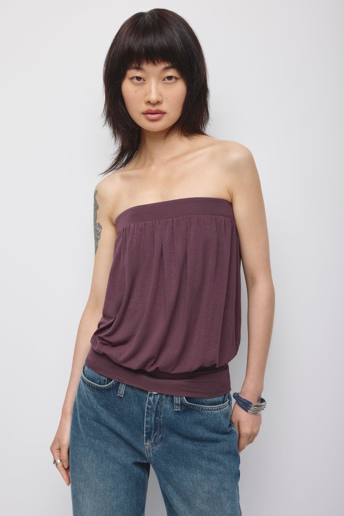 Model is 5’9” and is wearing a size XS.