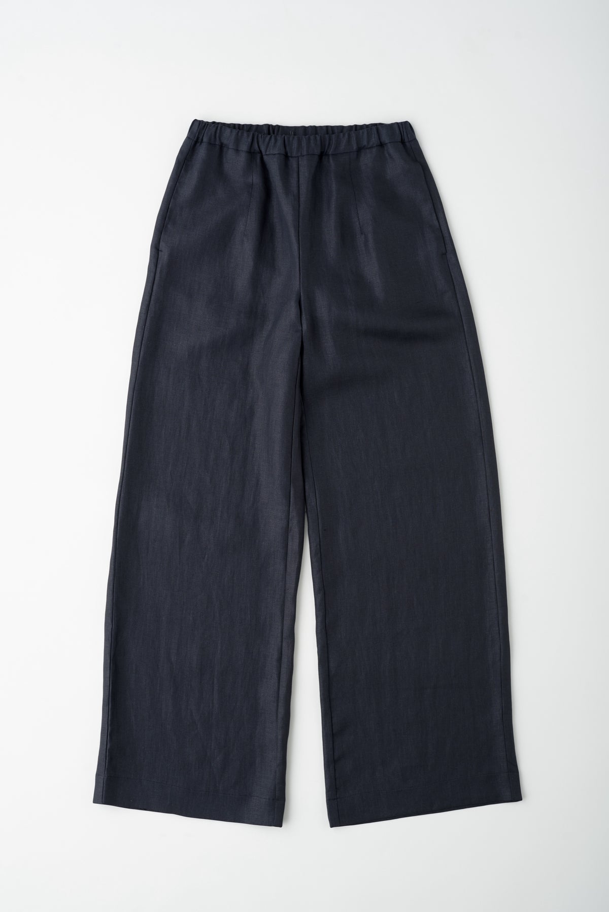 Women's Persea Linen Pull On Pants in Black