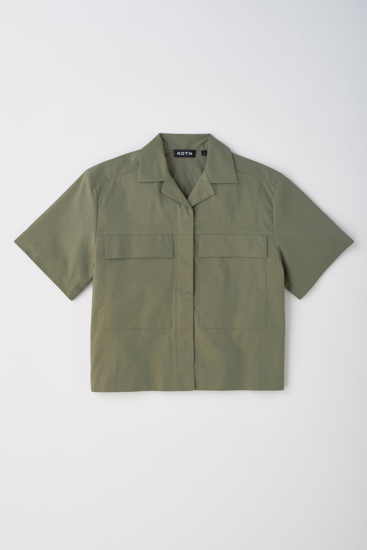 Chemise utilitaire pour femmes en olive