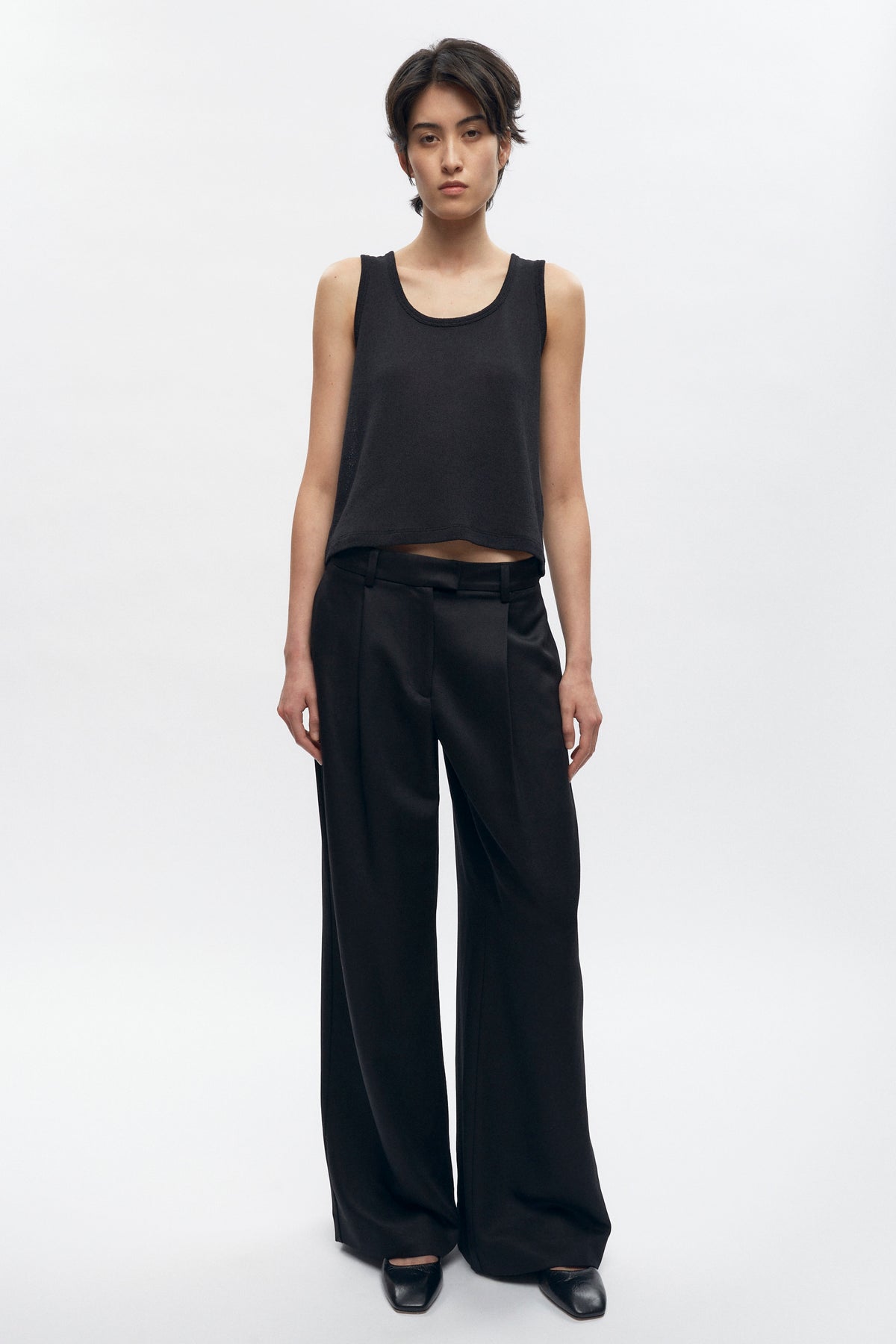 Cami is 5ft 11in, a regular size 4 and wearing a 6.