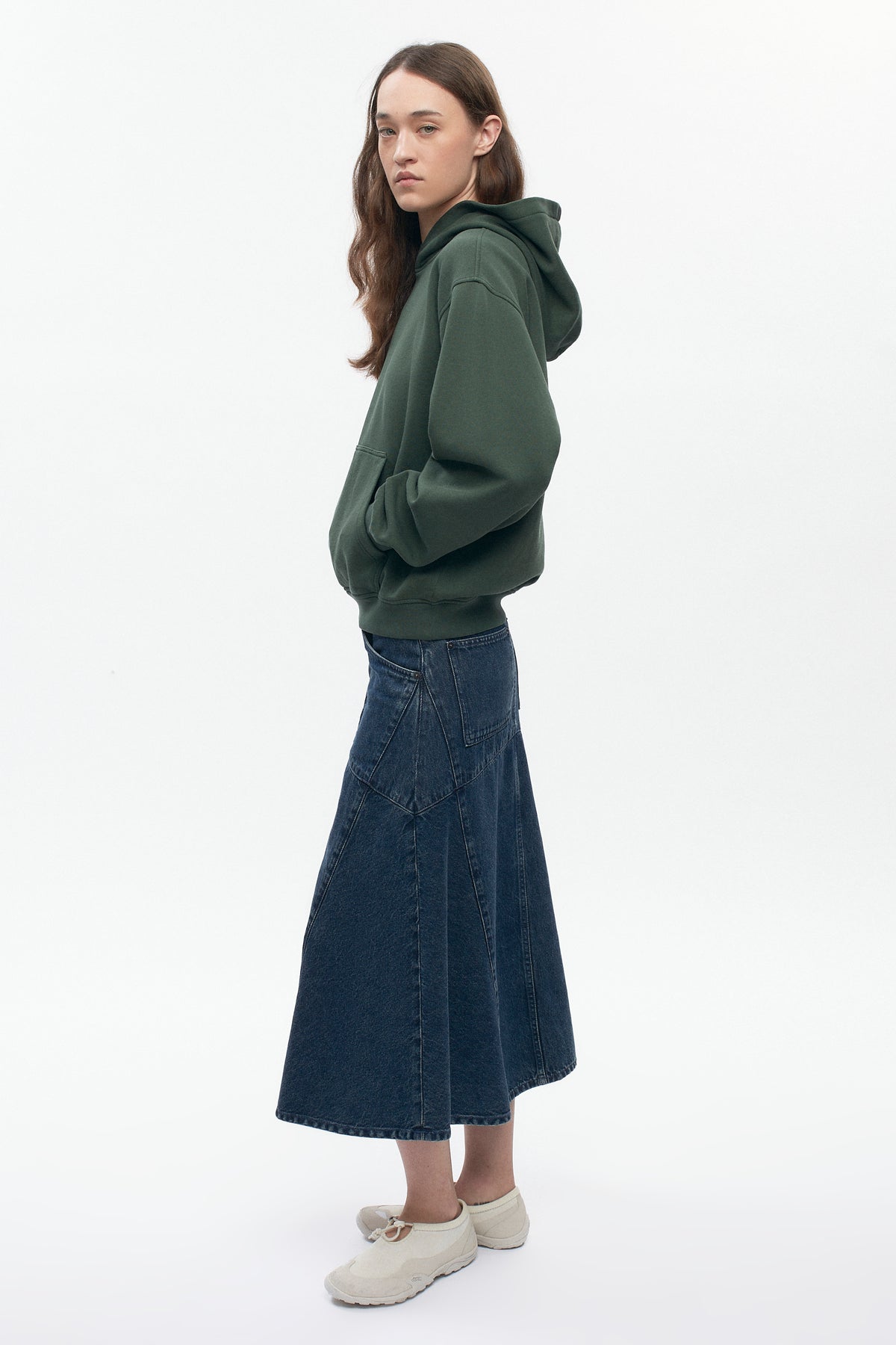 Women's Essential Hoodie in Bottle Green