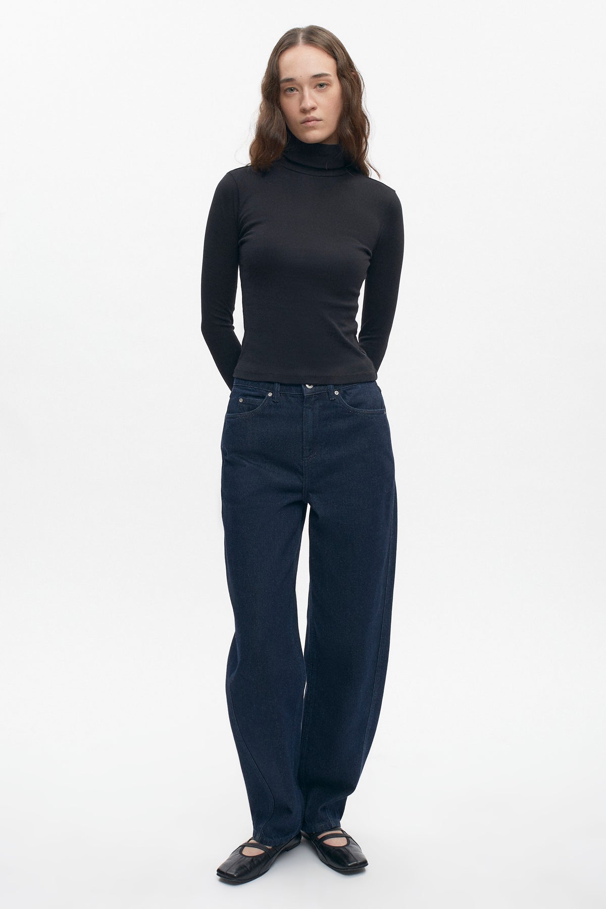 Women's Fitted Turtleneck in Black