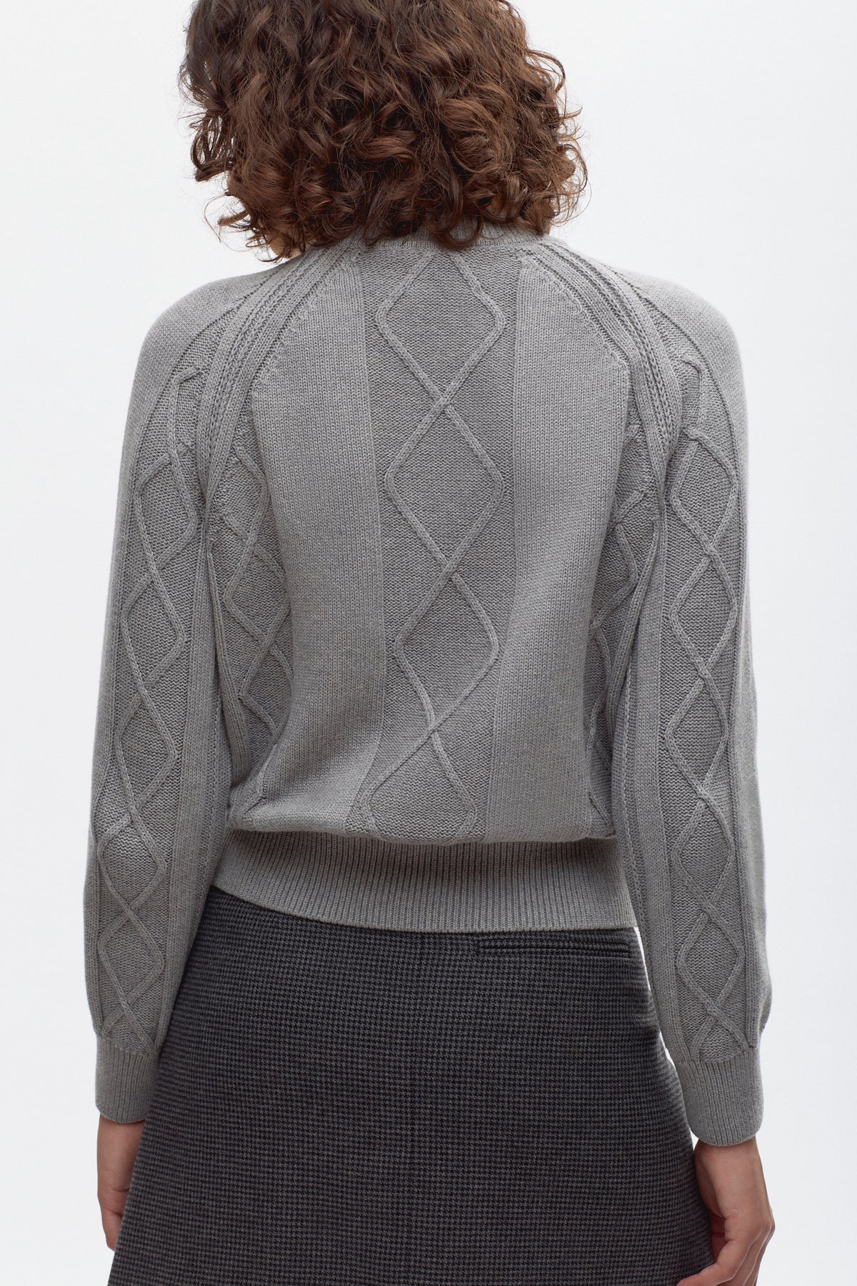 Women's Luxor Cable Sweater in Smoke Melange