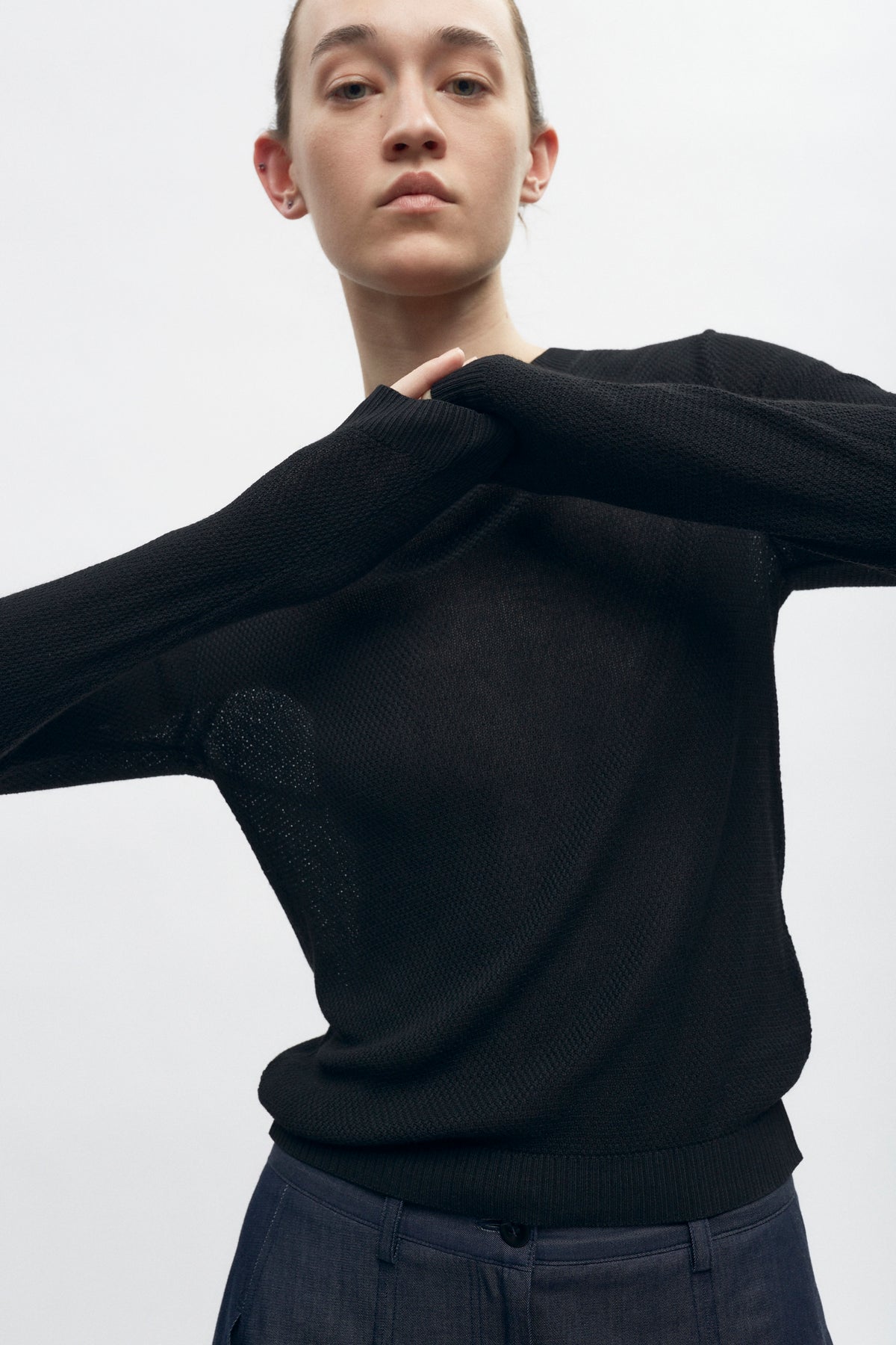 T-shirt à manches longues en maille pour femmes en noir