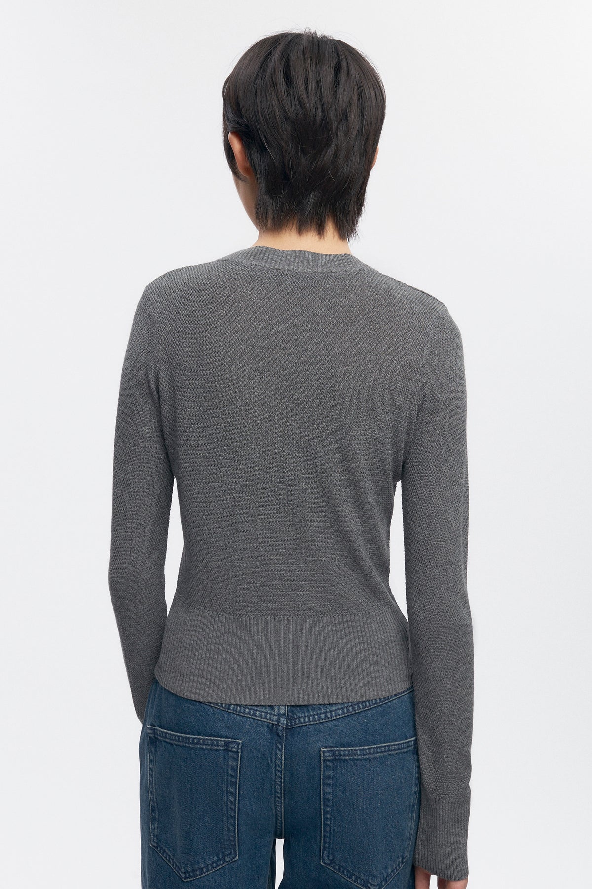 T-shirt à manches longues en maille côtelée pour femmes en charcoal