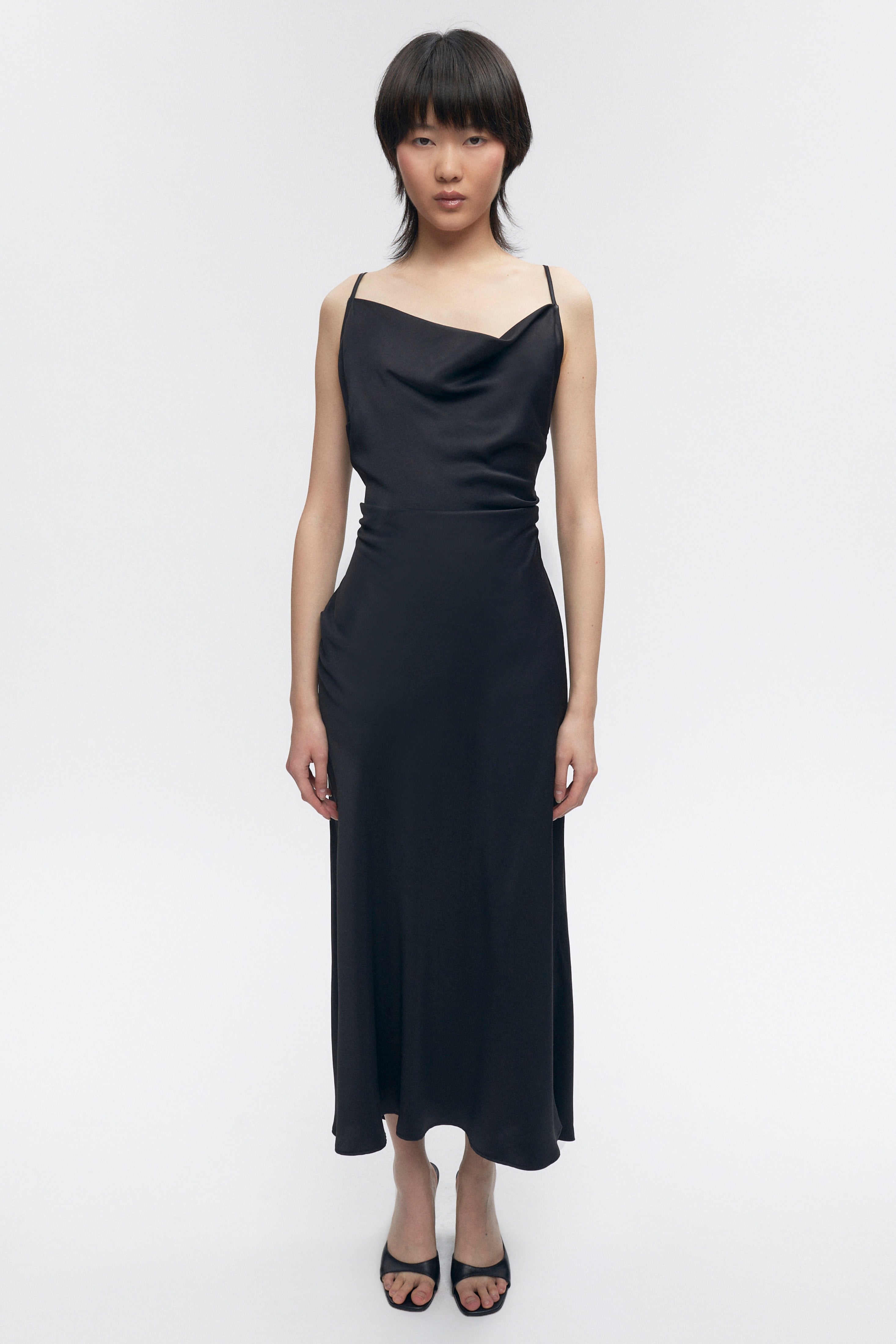 Robe Osiris pour femme en noir