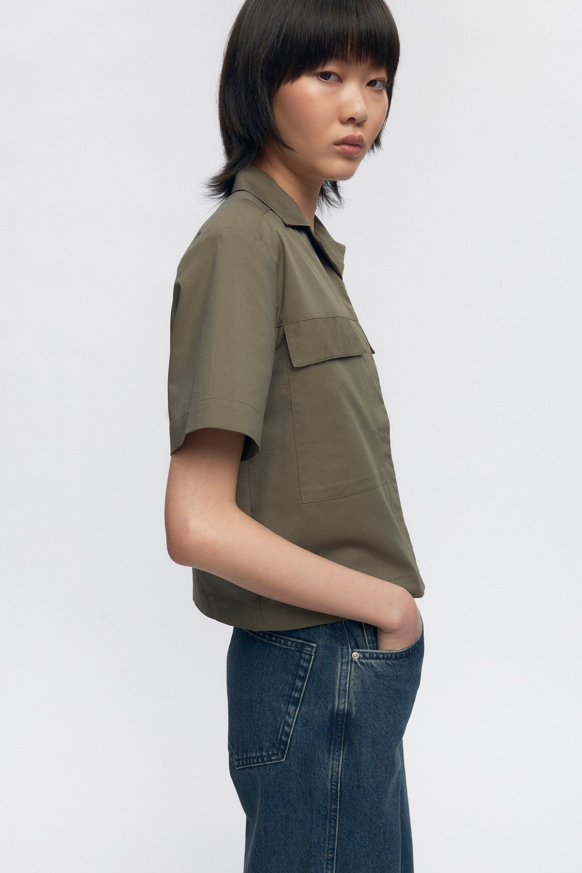 Chemise utilitaire pour femmes en olive