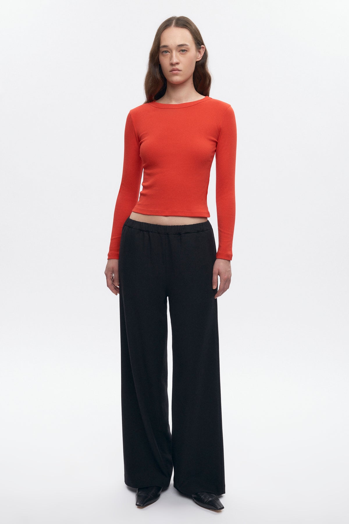 Pantalon en laine pour femme à enfiler en noir