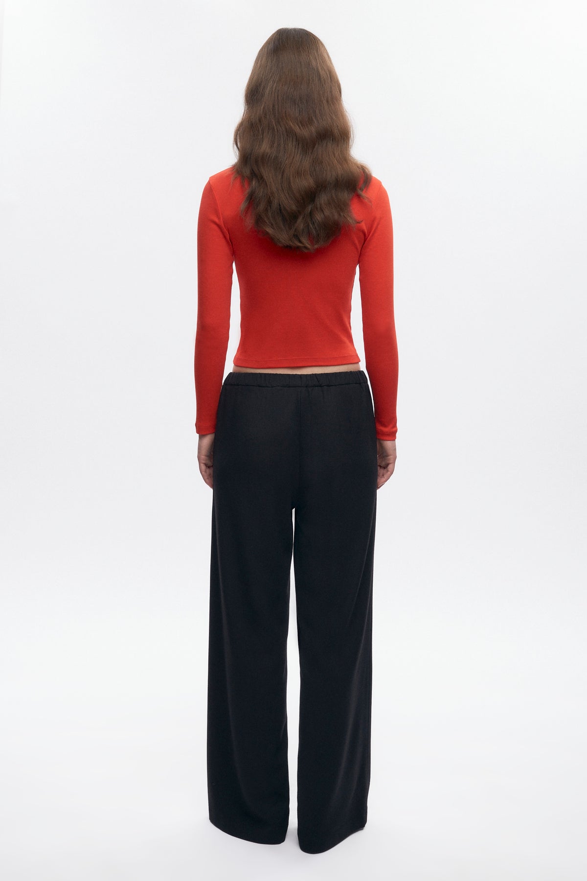Pantalon en laine pour femme à enfiler en noir