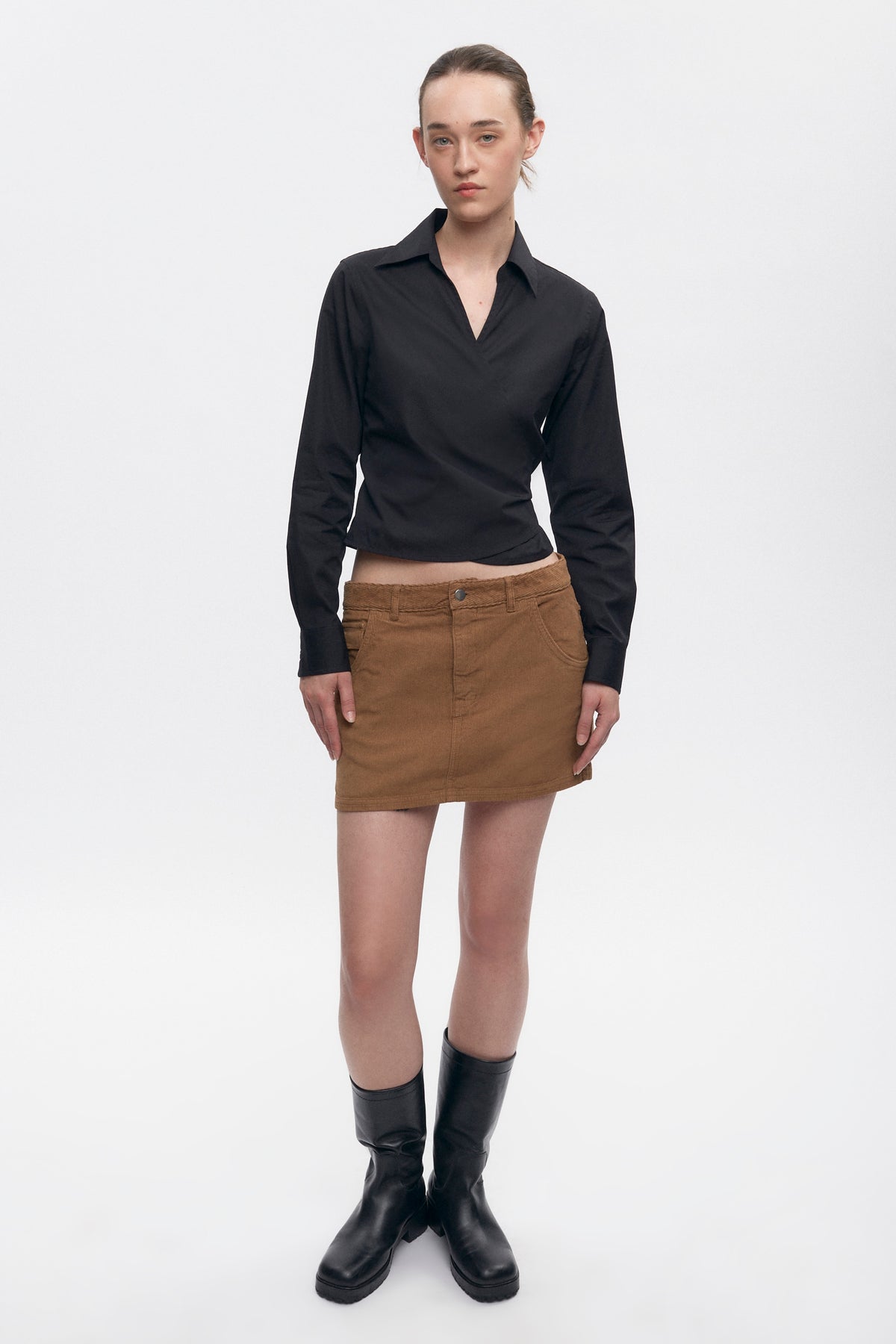 Chemise cache-cœur pour femme en noir