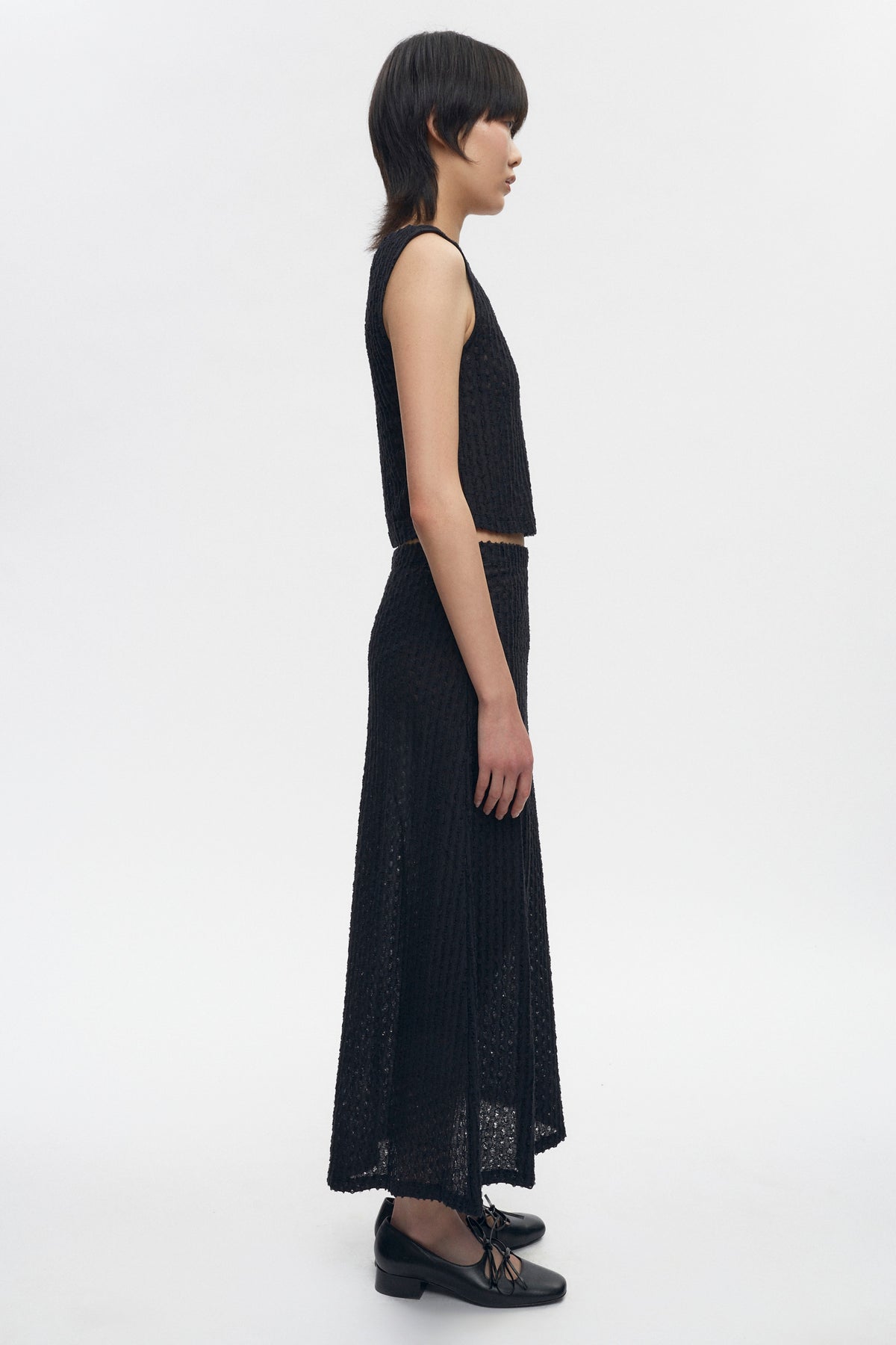 Women's Yasmina Skirt in Black