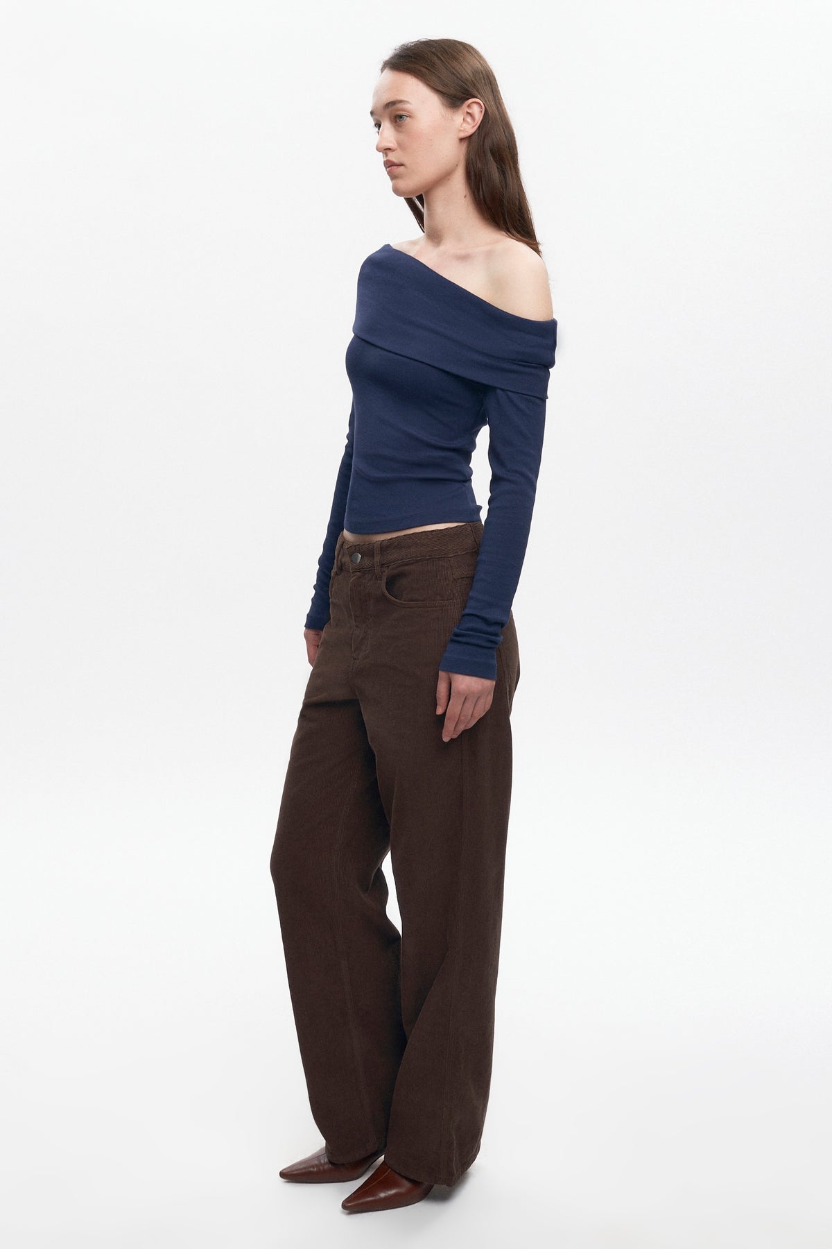 Women's Zahra Off Shoulder Longsleeve in Midnight
