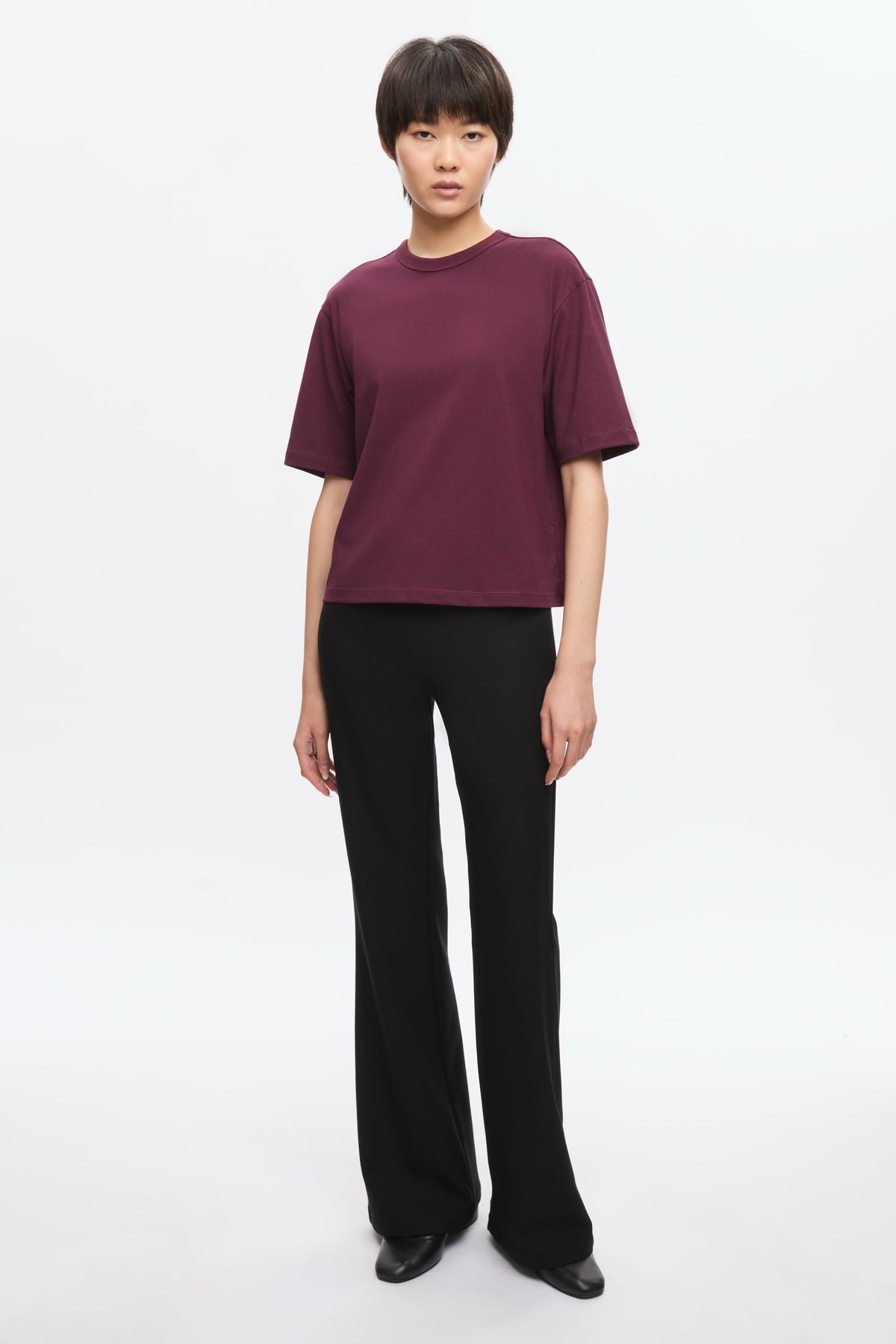 Women's Easy Crew in Plum