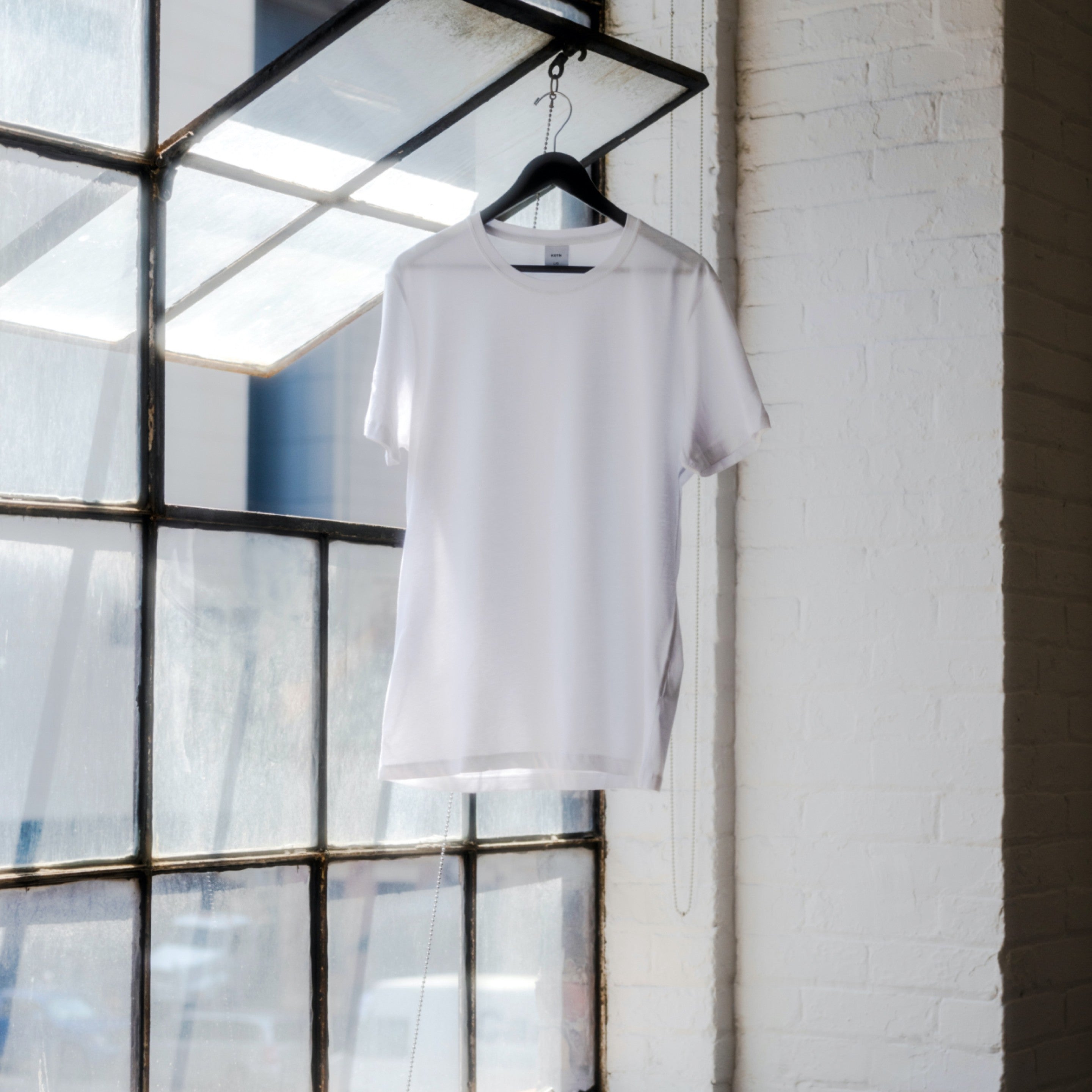 Men's Essential Crew