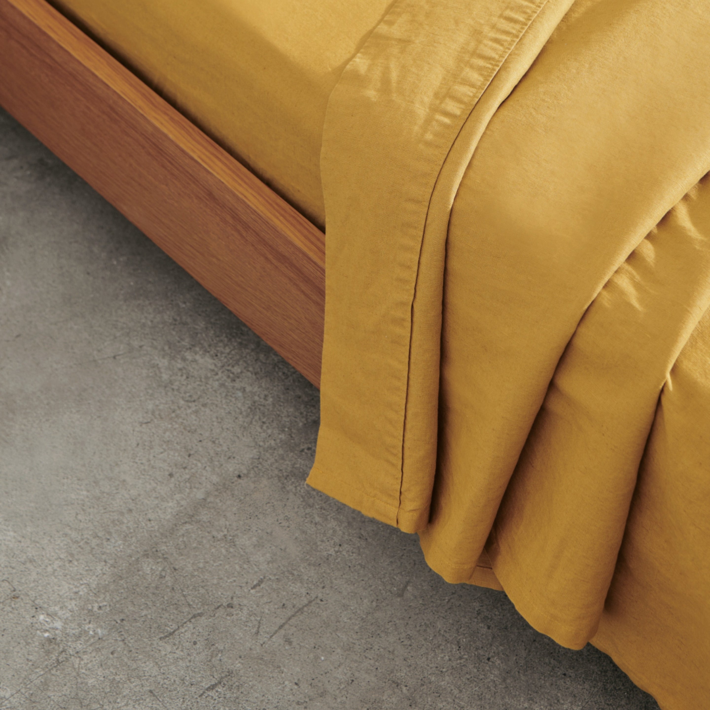 Linen Bedding
